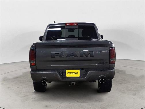 2018 RAM 1500 Night Crew Cab 4x4 5'7' Box