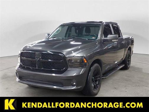 2018 RAM 1500 Night Crew Cab 4x4 5'7' Box