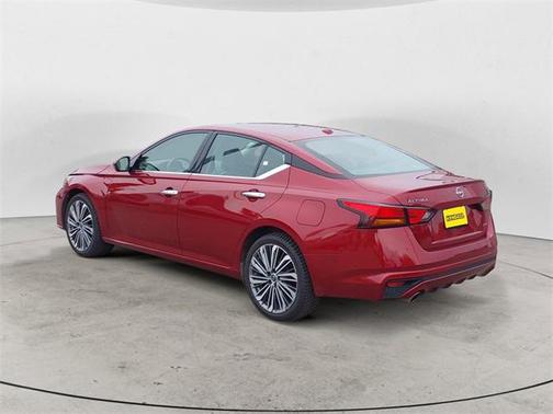 2024 Nissan Altima 2.5 SL