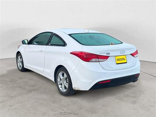 2013 Hyundai ELANTRA GS