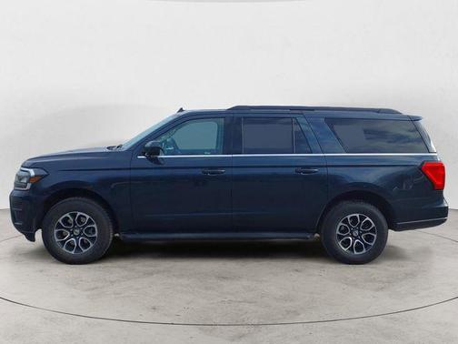 Blue Metallic 2024 Ford Expedition Max XLT