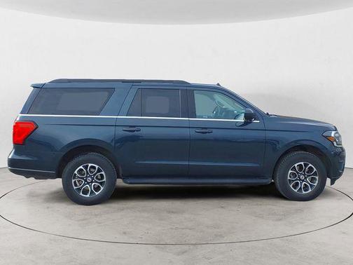 Blue Metallic 2024 Ford Expedition Max XLT