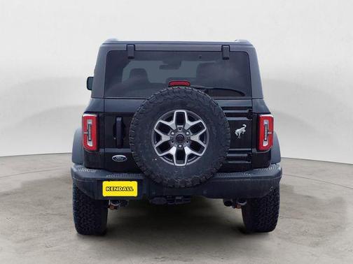 Shadow Black 2024 Ford Bronco Badlands