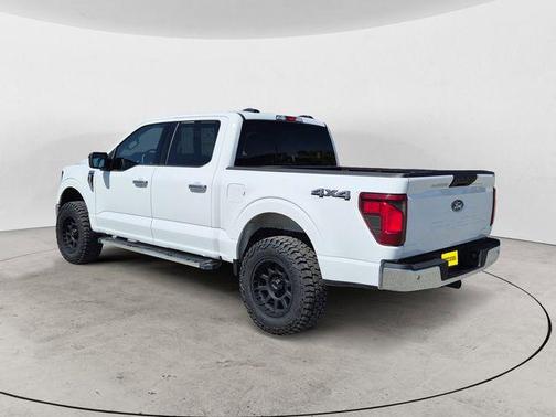 Oxford White 2025 Ford F-150 XLT