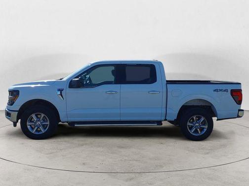 Oxford White 2025 Ford F-150 XLT