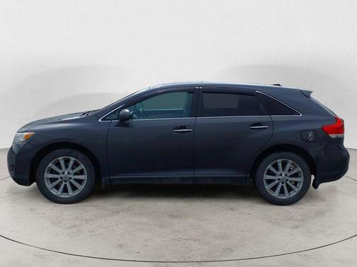 Magnetic Gray Metallic 2012 Toyota Venza XLE