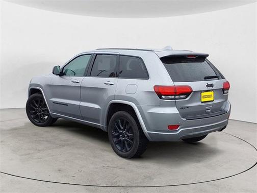 2017 Jeep Grand Cherokee Altitude