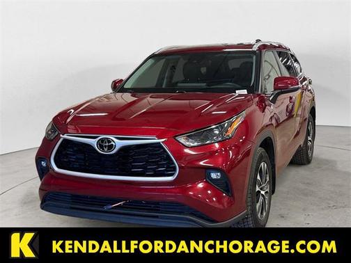2024 Toyota Highlander XLE