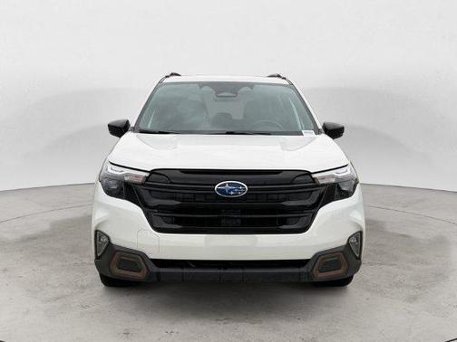 Crystal White Pearl 2025 Subaru Forester Sport