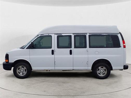 2007 Chevrolet Express 1500 Base