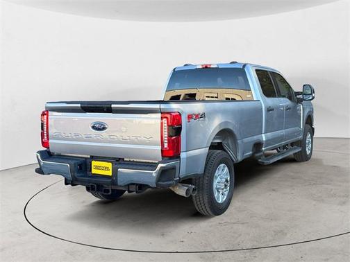 2024 Ford F-350 XLT