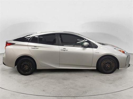2021 Toyota Prius LE