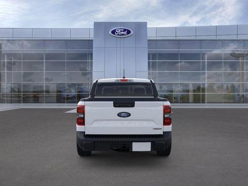 Oxford White 2026 Ford Maverick Tremor