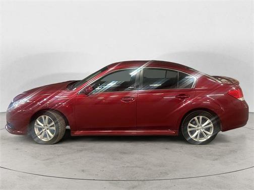 2013 Subaru Legacy Premium
