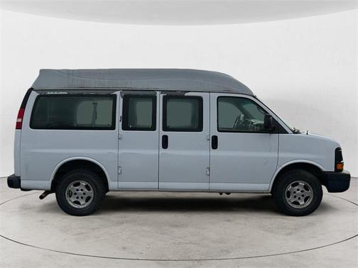 2007 Chevrolet Express 1500 Base