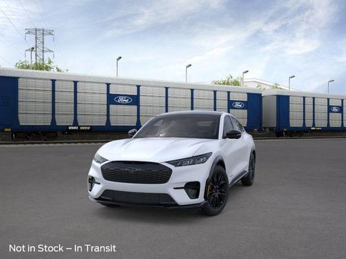 Star White Metallic Tri-Coat 2026 Ford Mustang Mach-E Premium