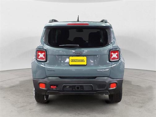 2017 Jeep Renegade Trailhawk