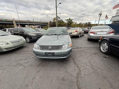 2003 Toyota Avalon XL