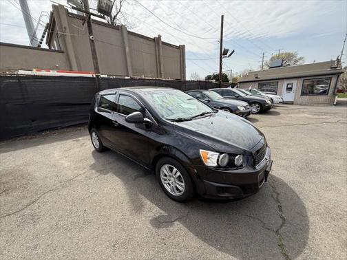 2012 Chevrolet Sonic 2LS