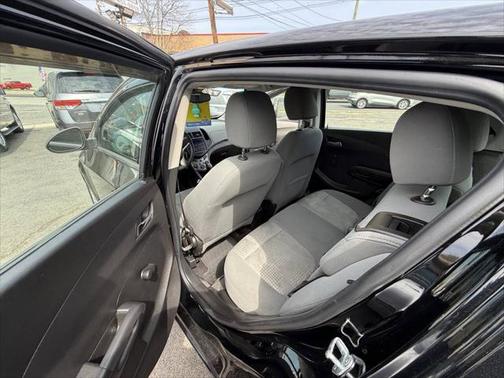2012 Chevrolet Sonic 2LS