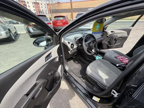 2012 Chevrolet Sonic 2LS
