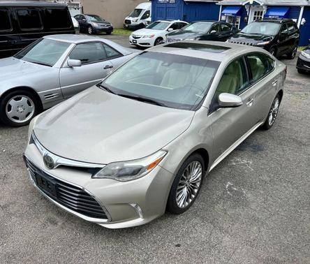 Beige 2016 Toyota Avalon Limited