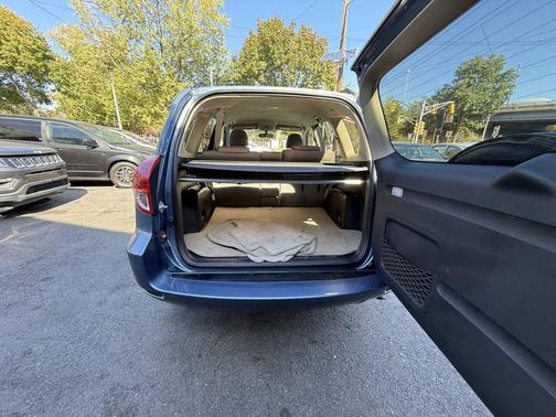 2008 Toyota RAV4 Base