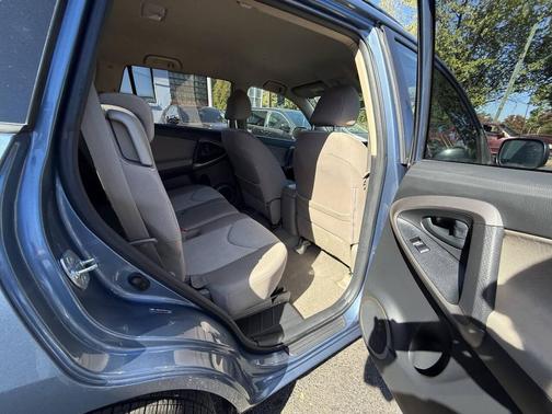 2008 Toyota RAV4 Base