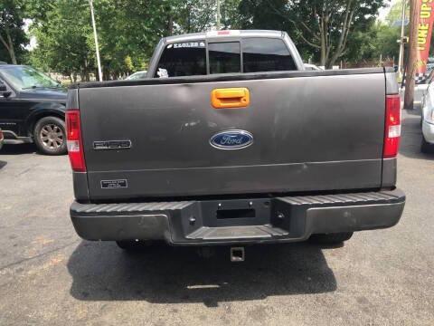 2004 Ford F-150 XLT SuperCab