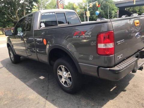 2004 Ford F-150 XLT SuperCab