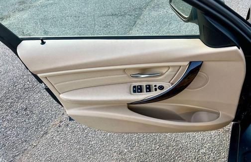 Gray 2014 BMW 328 328i xDrive AWD 4dr Sedan