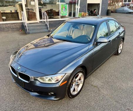 Gray 2014 BMW 328 328i xDrive AWD 4dr Sedan