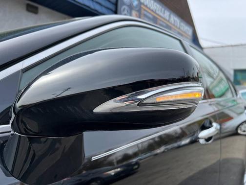 2011 Lexus ES 350 Base