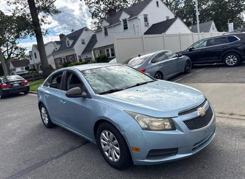 2011 Chevrolet Cruze LS