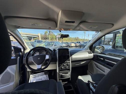 2010 Dodge Grand Caravan Hero