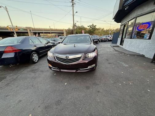 2014 Acura RLX Technology Package