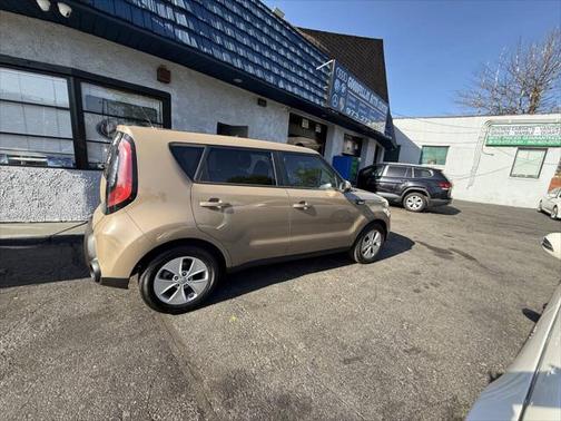 2014 Kia Soul Base