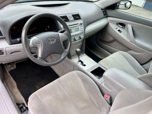 Charcoal 2009 Toyota Camry LE