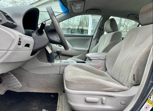 Charcoal 2009 Toyota Camry LE