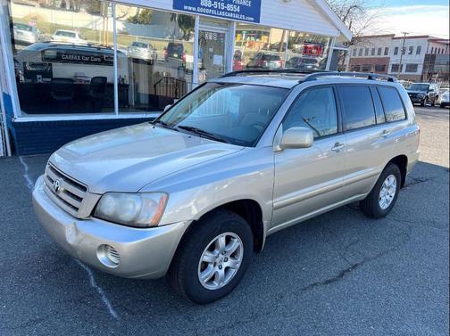 2002 Toyota Highlander Base