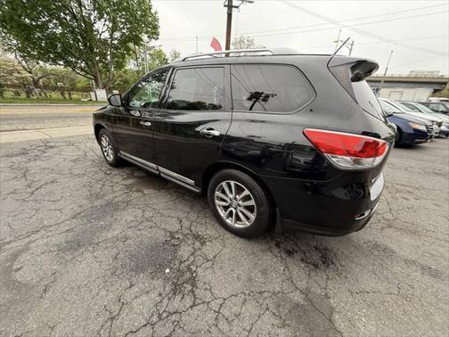 2015 Nissan Pathfinder SL