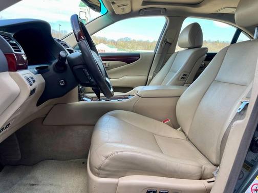 Teal 2008 Lexus LS 460 Base