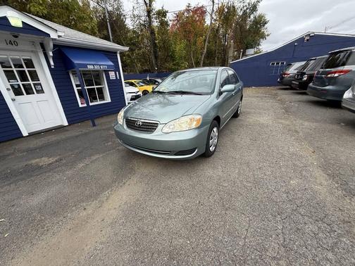 2005 Toyota Corolla LE