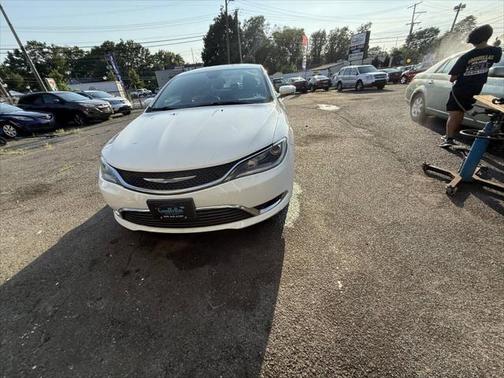 2015 Chrysler 200 C
