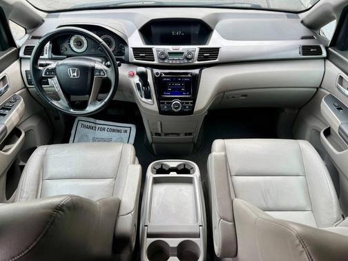 Blue 2016 Honda Odyssey EX-L