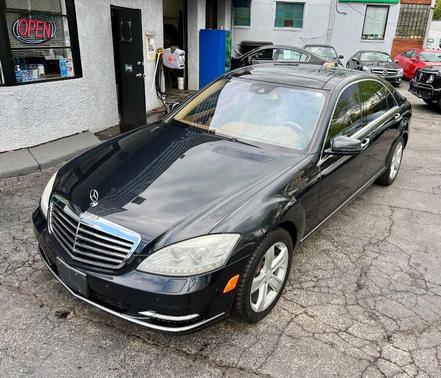 Black 2011 Mercedes-Benz S-Class S 550 4MATIC AWD 4dr Sedan