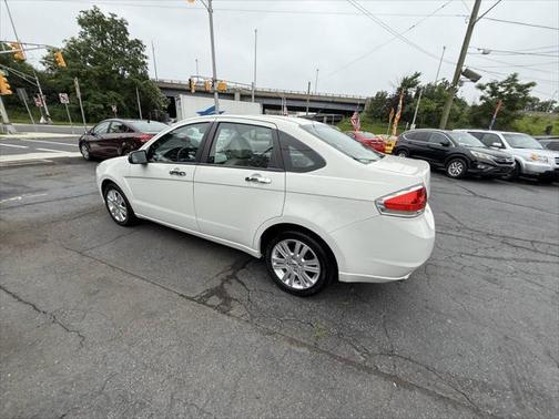 2011 Ford Focus SEL