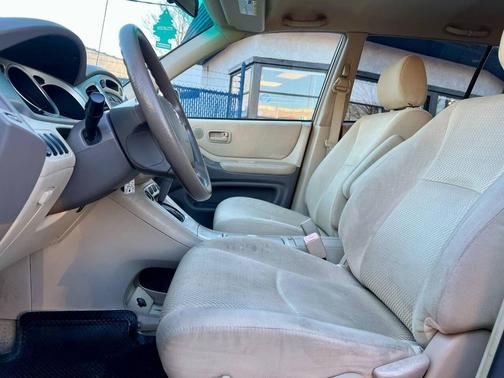 2006 Toyota Highlander Base