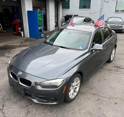Gray 2016 BMW 320 i
