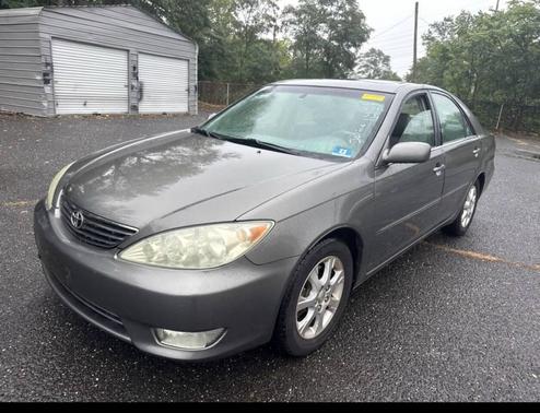 2005 Toyota Camry XLE V6